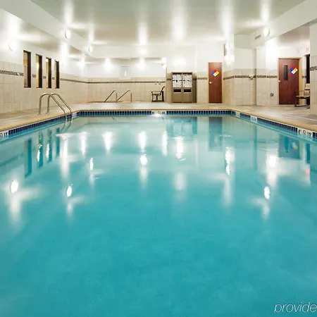 Holiday Inn Express & Suites - Mason City By Ihg 